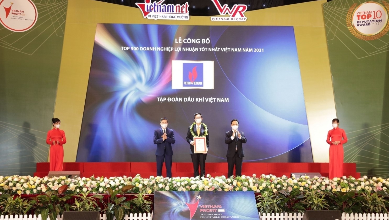 Petrovietnam tiếp tục dẫn đầu Top 500 Doanh nghiệp lợi nhuận tốt nhất Việt Nam