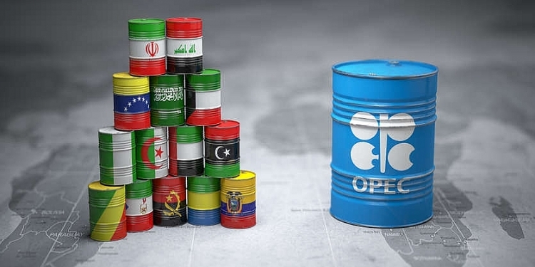 OPEC cắt giảm sản lượng vượt cam kết trong tháng 11