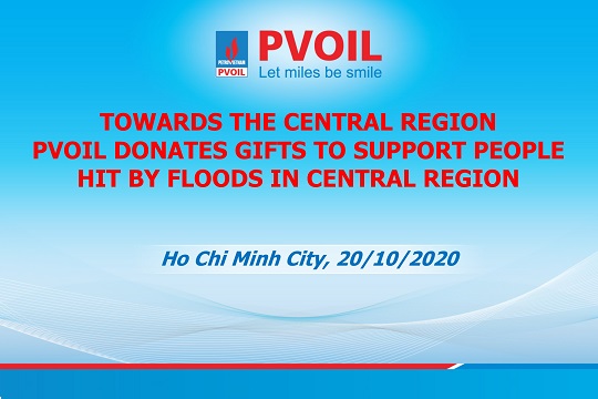 PVOIL donates gifts to support people hit by floods in central region