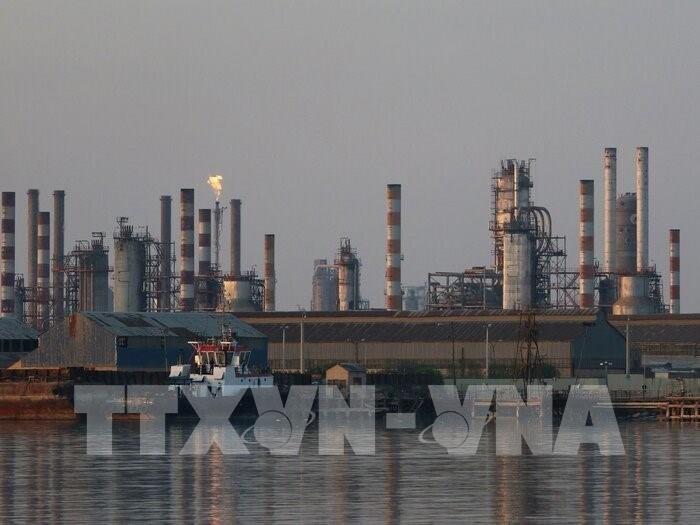 Giá dầu tăng trở lại sau cảnh báo an ninh hàng hải của Mỹ tại vùng Vịnh